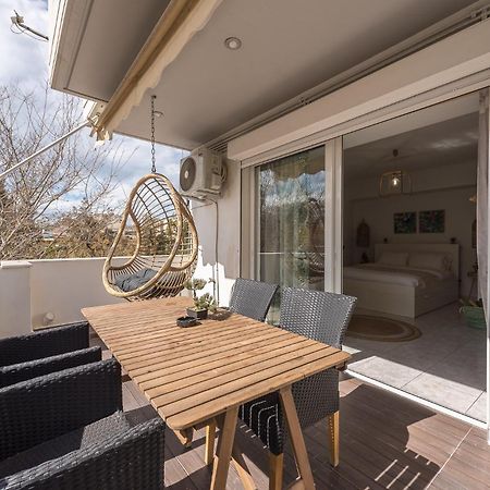 Athenian Home ภายนอก รูปภาพ