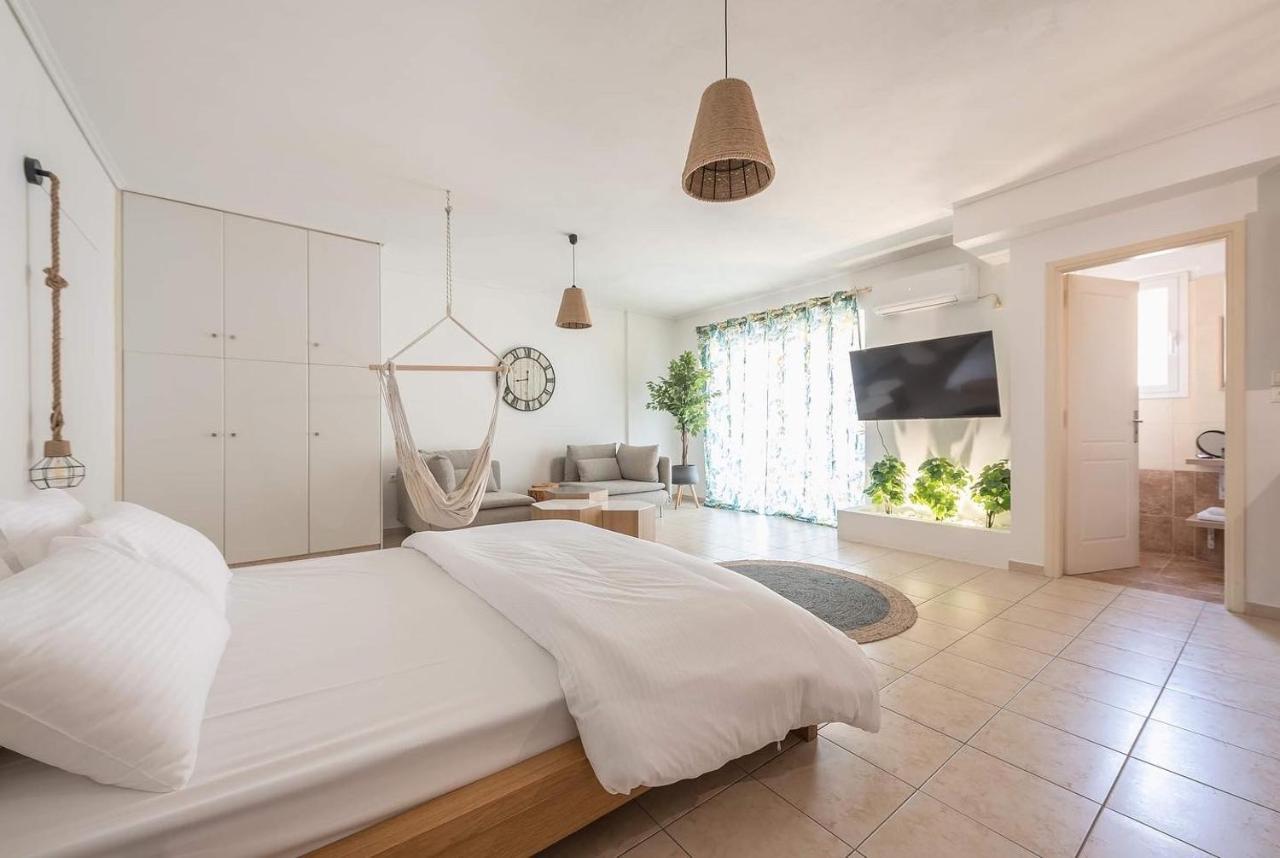 Athenian Home ภายนอก รูปภาพ