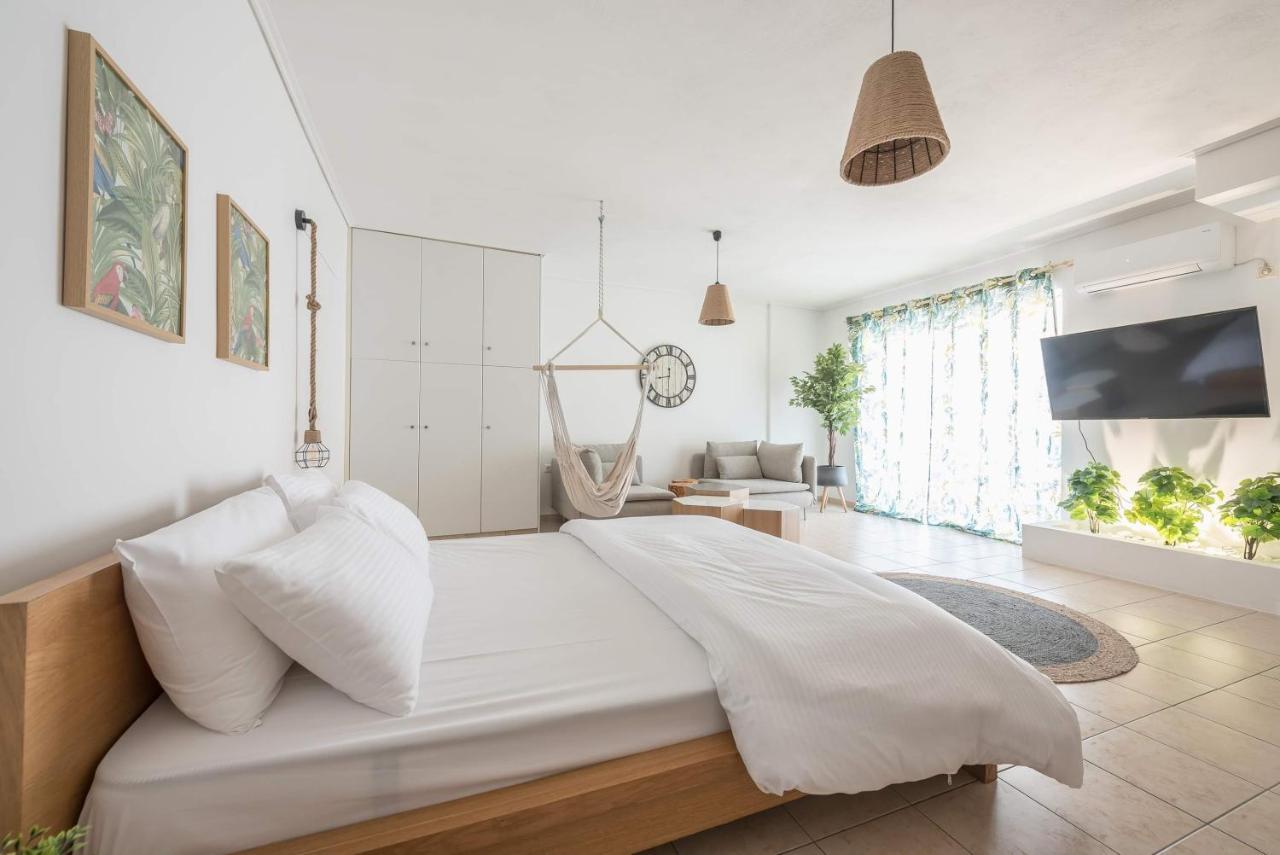 Athenian Home ภายนอก รูปภาพ
