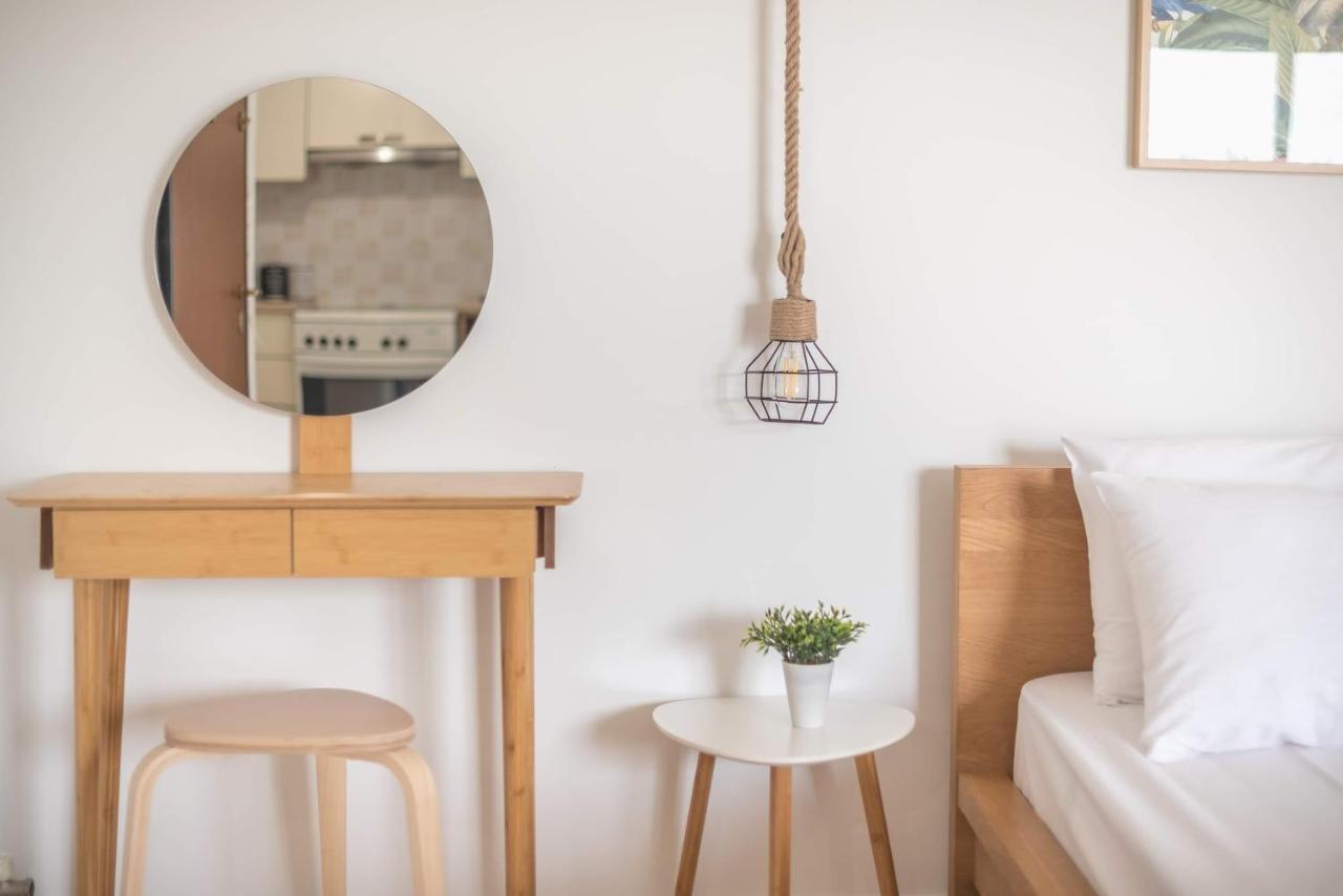 Athenian Home ภายนอก รูปภาพ